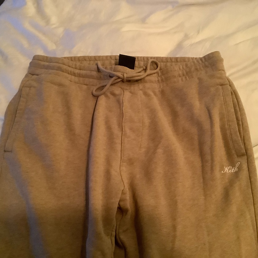 Mens Kith XL tan sweatpants. Worn twice